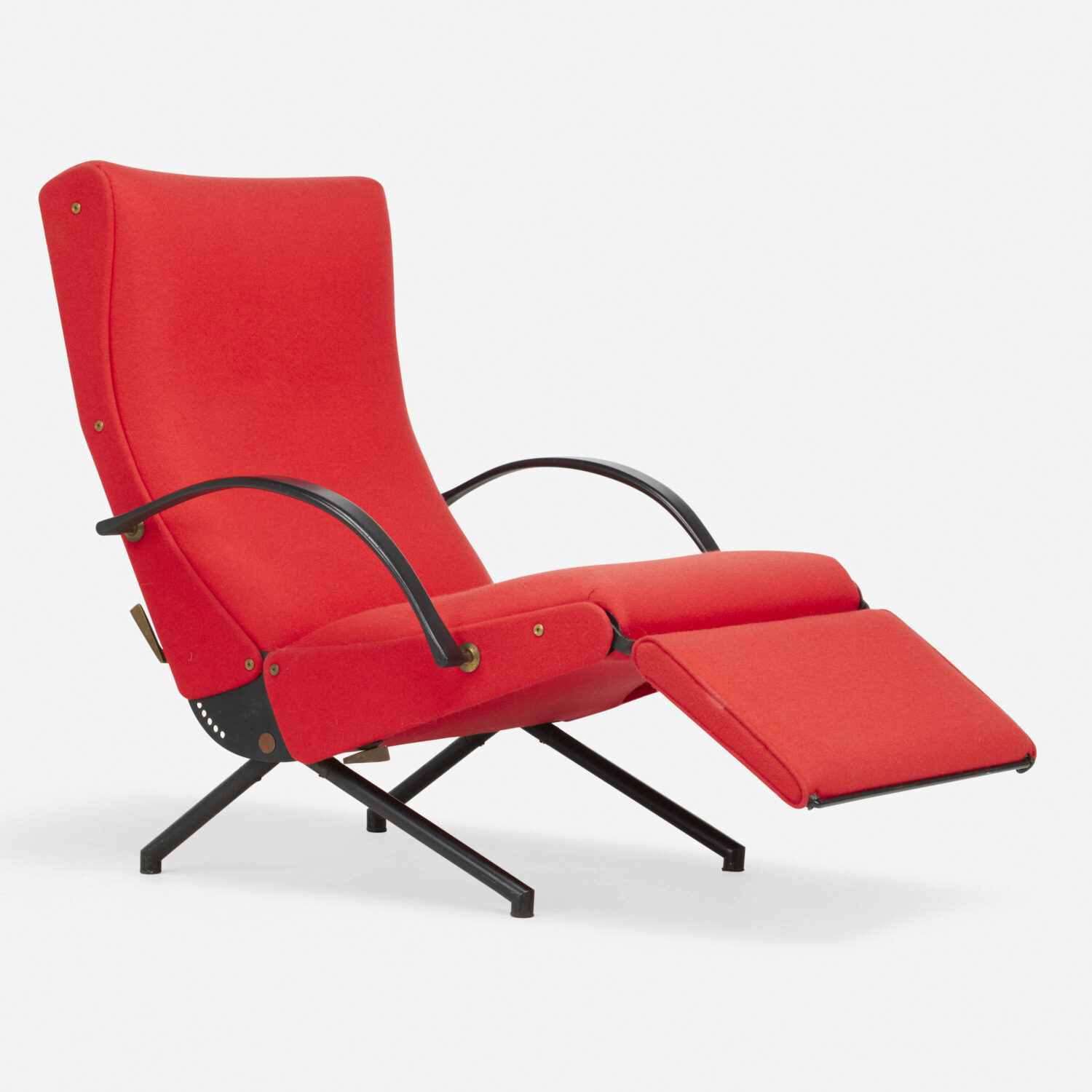 Poltrona recrinabile P40 design Osvaldo Borsani. Acquisizione arredi Tecno originali d'epoca con pagamento immediato.